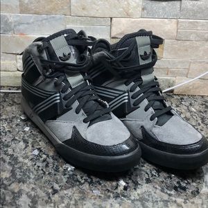 Adidas men’s size 6